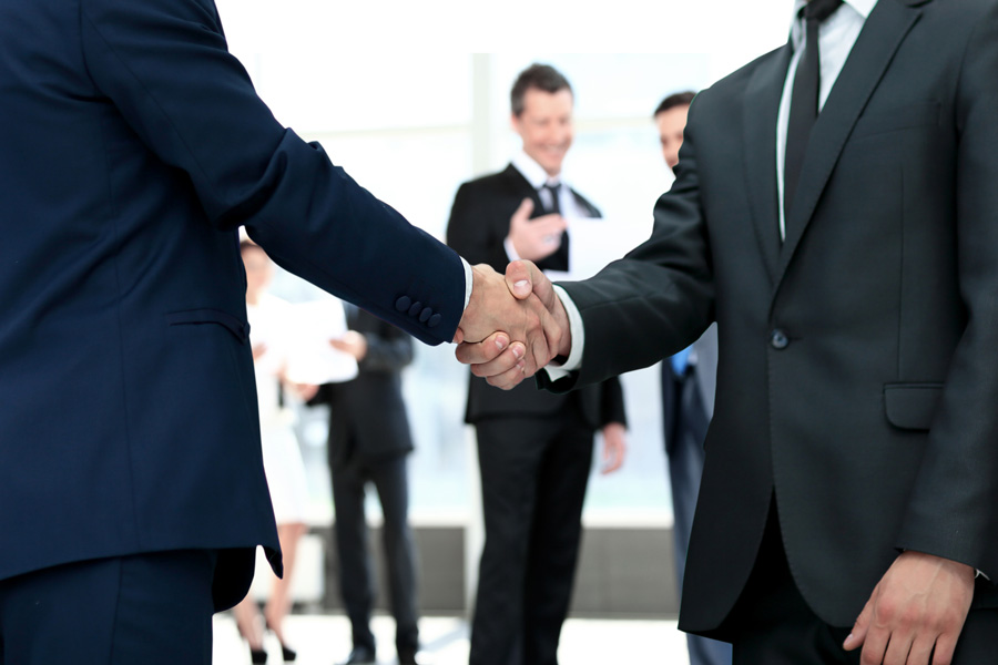 深圳刑事律師詳解:主動投案與自動投案的區(qū)別與聯(lián)系