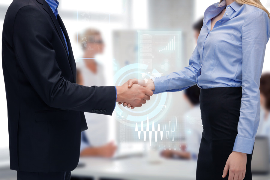 深圳律師視角:11歲男孩爬上火車頭遭電擊事件的法律與安全反思