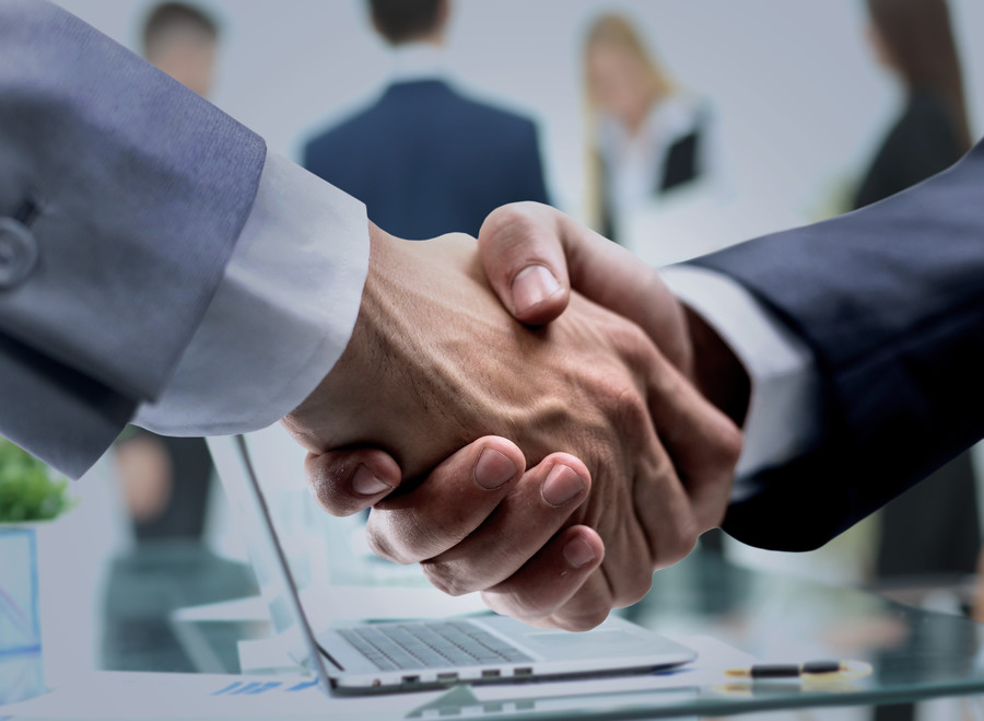 刑事被害人與受害人:深圳刑事律師視角下的法律辨析與權(quán)益守護(hù)