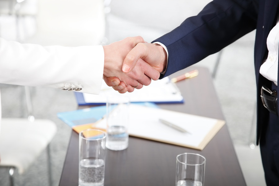 深圳房產(chǎn)糾紛律師剖析:合同后房屋毀損風(fēng)險(xiǎn)的承擔(dān)之辯