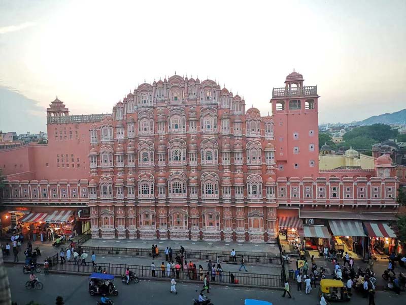 深圳公司法律顧問：涉嫌違法違規(guī)，公司法律風險持續(xù)攀升