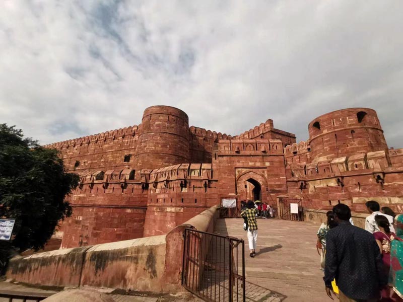 疫情時(shí)期涉外離婚訴訟時(shí)效需要多久呢？深圳離婚律師排行網(wǎng)為您講解