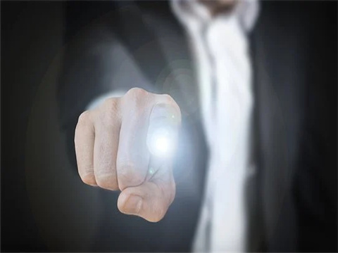 龍崗愛聯(lián)律師分析POS機(jī)套現(xiàn)百萬如何判